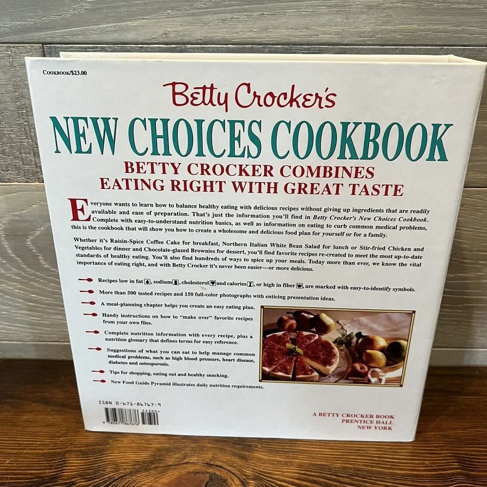 Betty Crocker's New Choices Cookbook by Carolyn B. Mitchell and Betty Crocker...